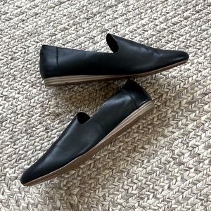 TOMS - Darcy Slip-On - Size 10